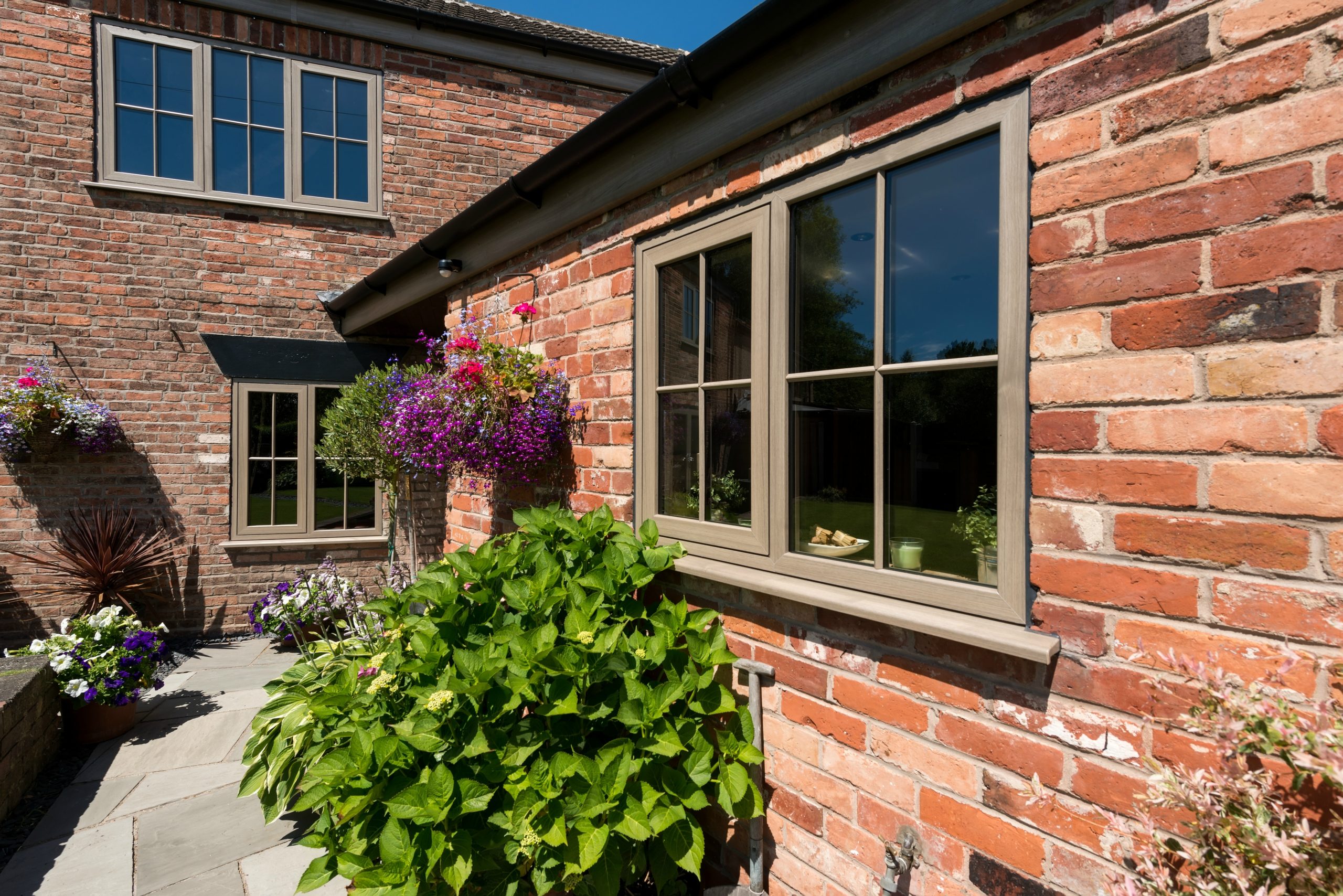 Modus Innolux Casement Window 