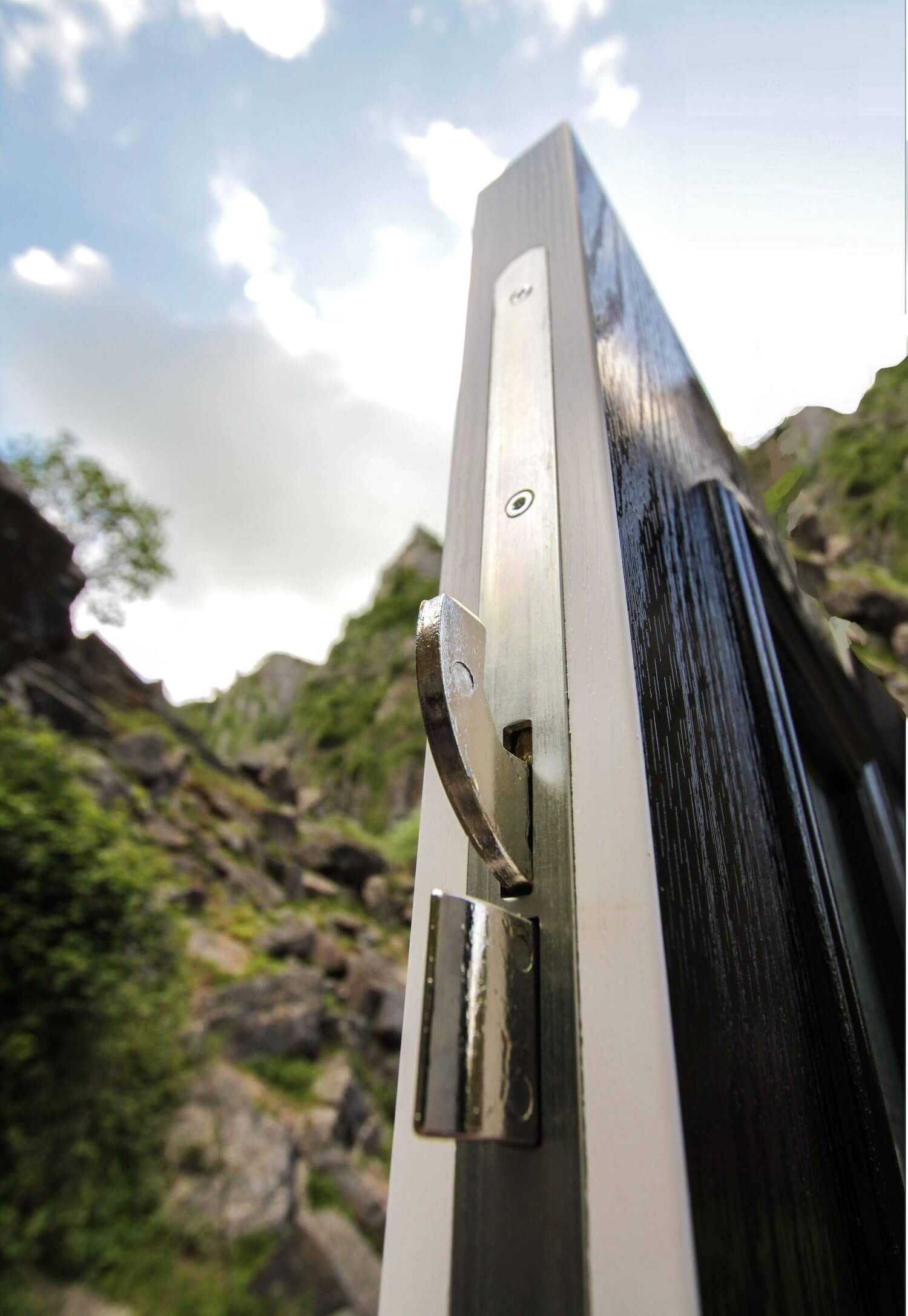 close up of xtreme door hardware